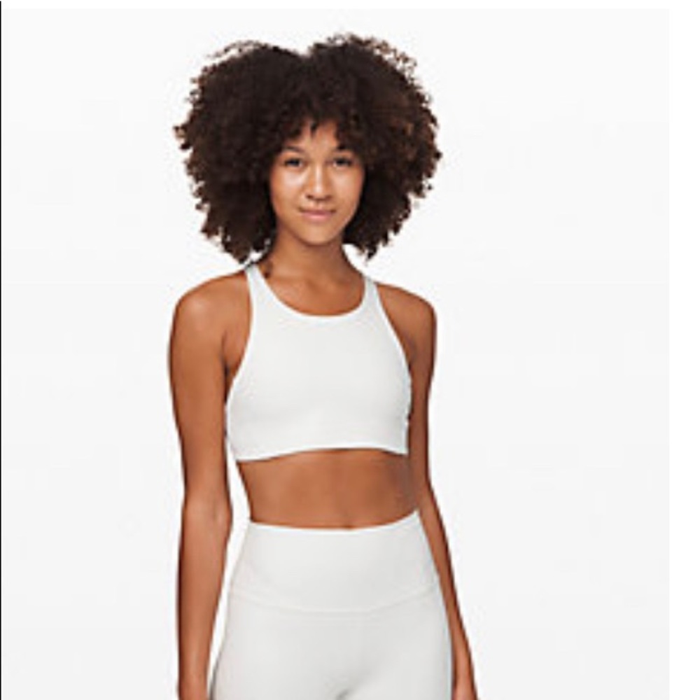 Lululemon Free to be high neck sports bra